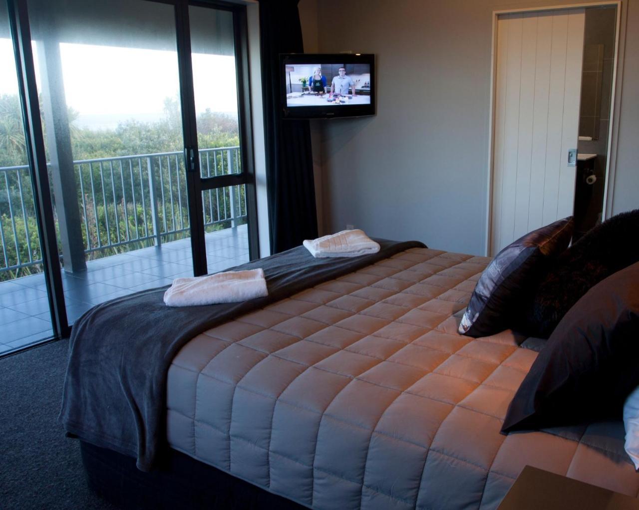 Greymouth Seaside Top 10 Holiday Park Kamer foto