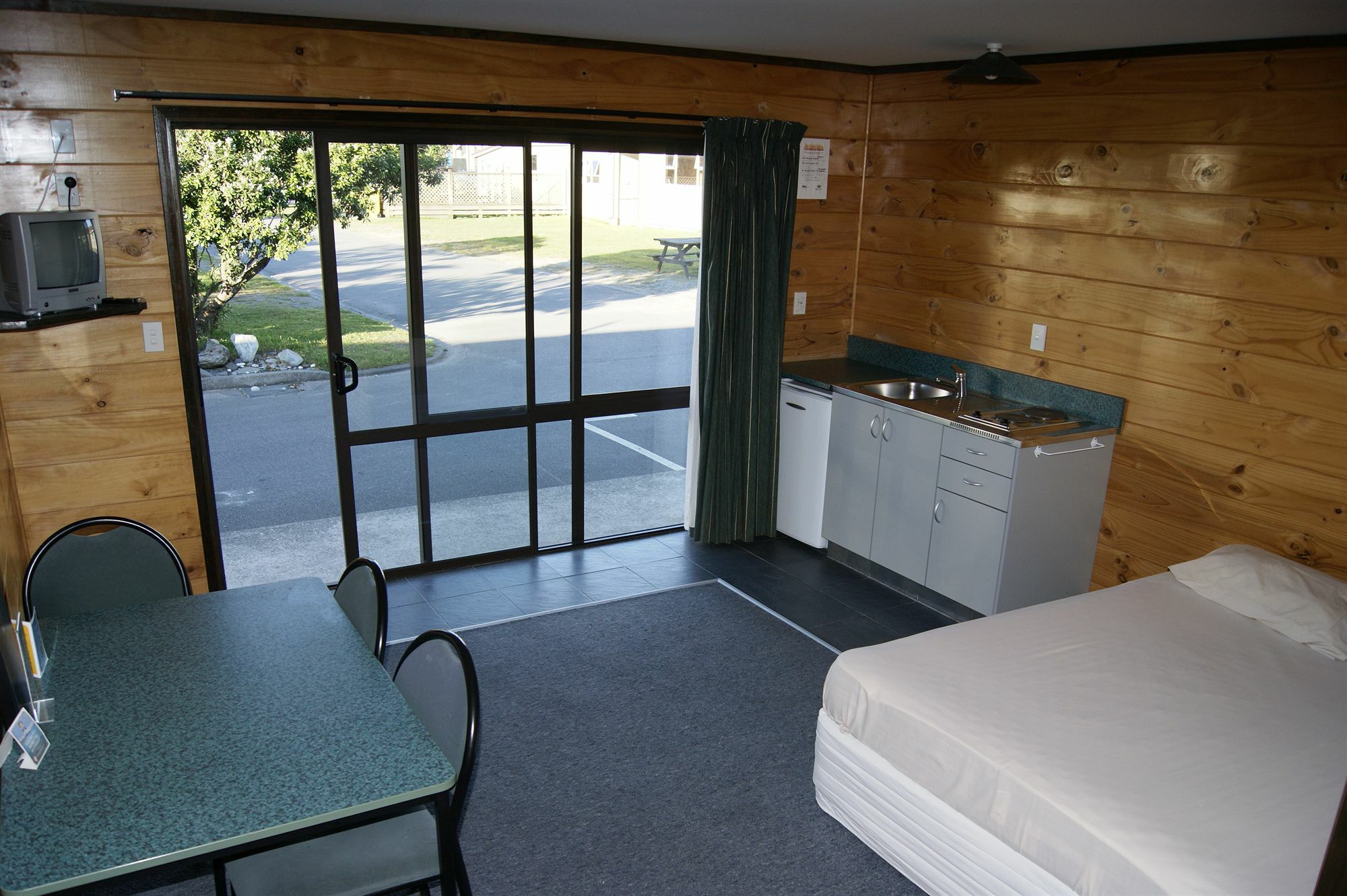 Greymouth Seaside Top 10 Holiday Park Buitenkant foto